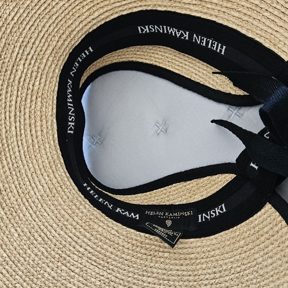 Helen Kaminski Mita packable Raffia Visor with black trim, elastic back - Picture 13 of 16